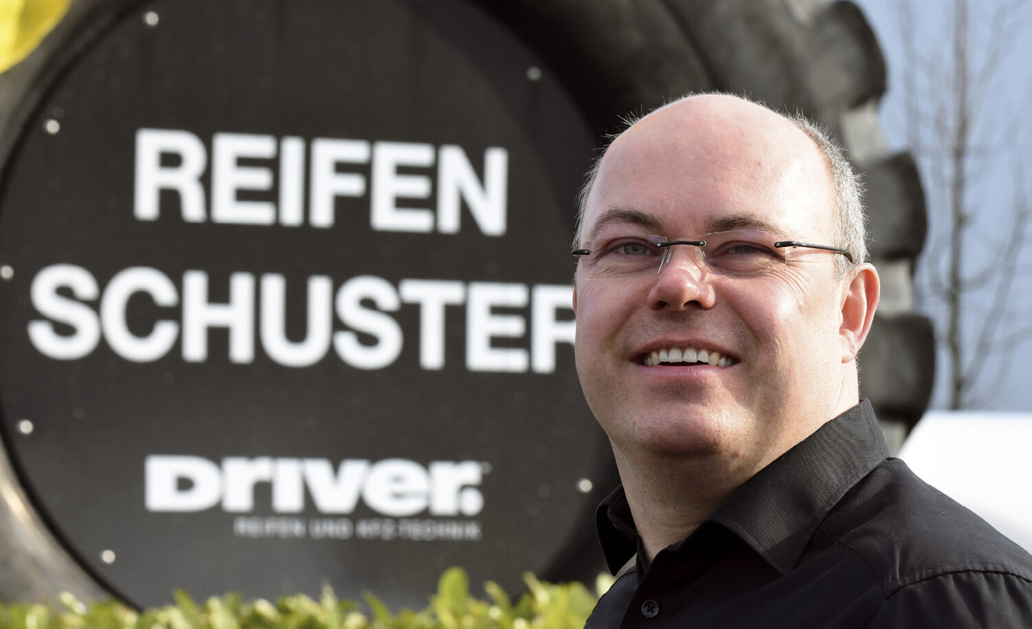 Wegel & Jansen - Autowerkstatt Reifenhandel Erlangen Reifenhandel Schuster: Service mit Grip - Regio Manager